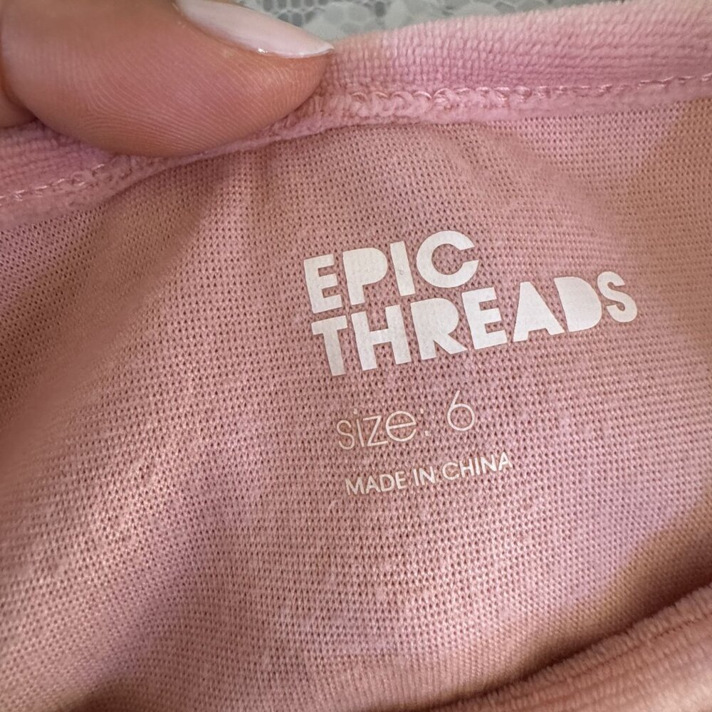 Epic Threads Little Girls Heart Long Sleeve Sweater Size 6 - Picture 5 of 8
